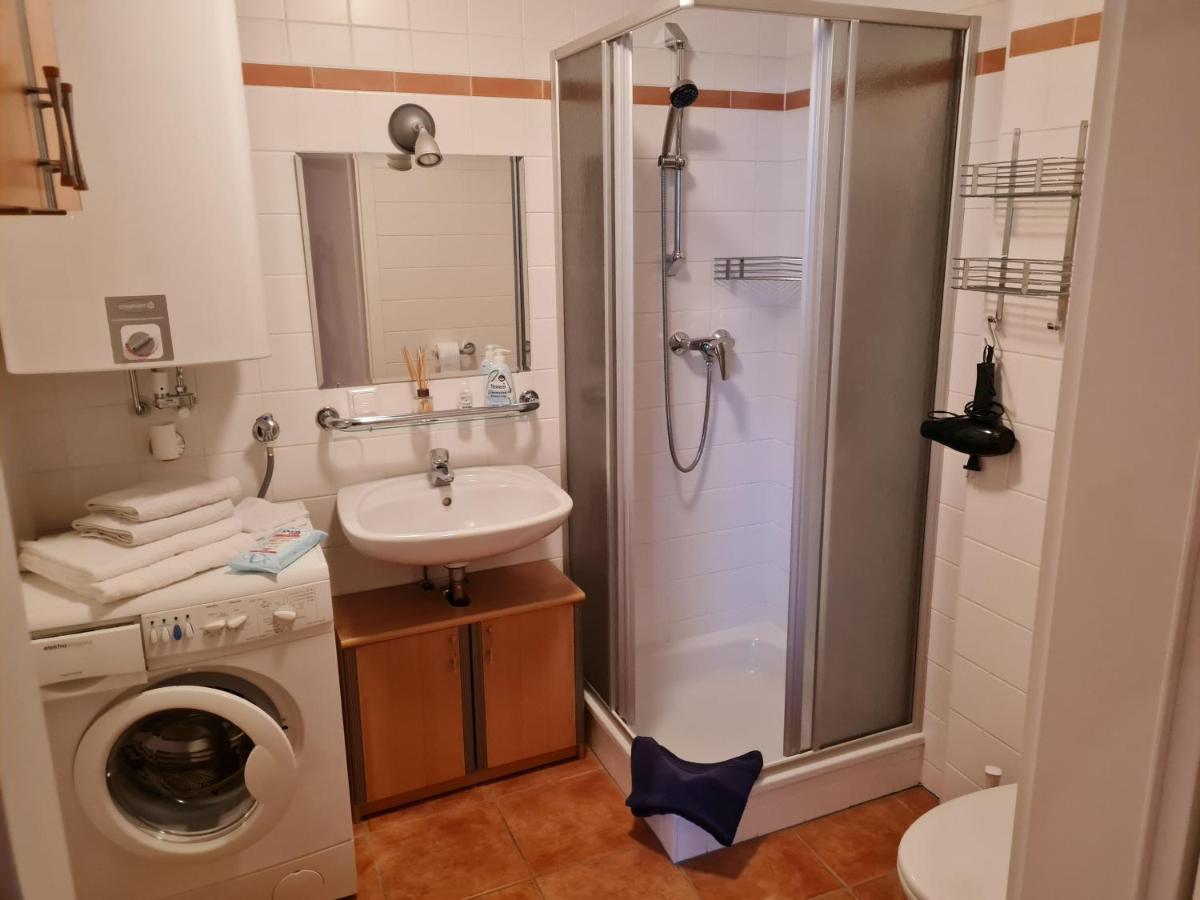 Ferienwohnung Salburg,Troepolach Bagian luar foto